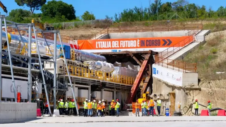 Così Gratteri ha messo le mani sulla corruzione ai cantieri della nuova TAV Napoli-Bari e sul cemento annacquato